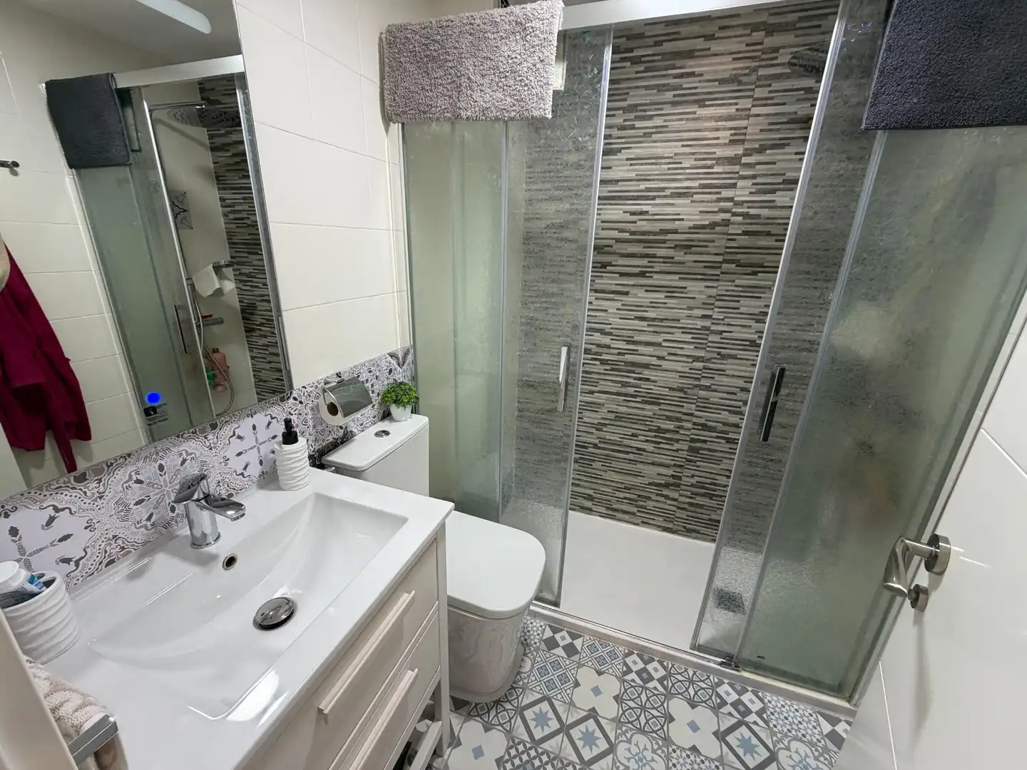 Baño de Piso en venta en Nucli Antic