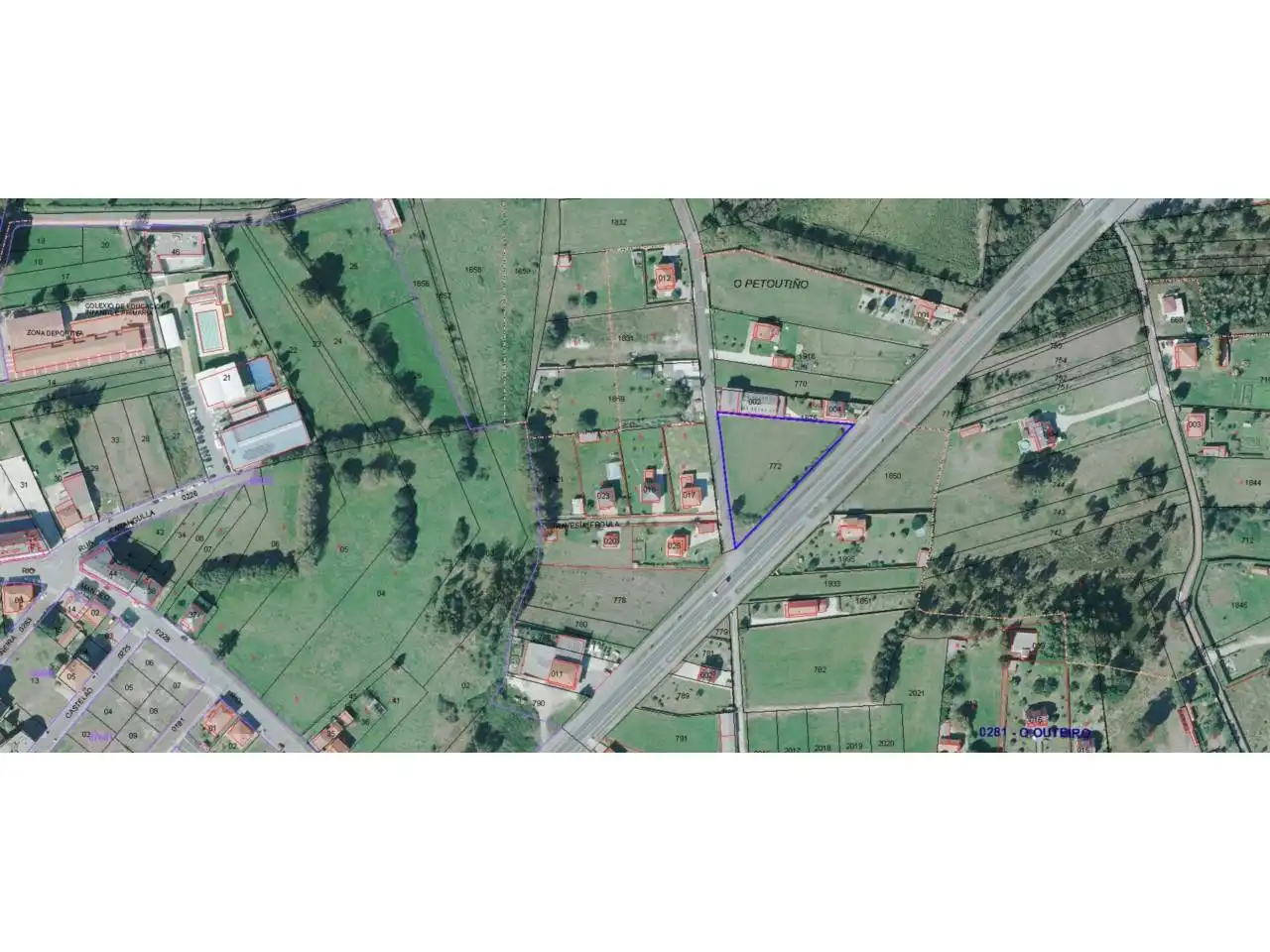 Terrenys i solars en venda a Outeiro, imagen 3