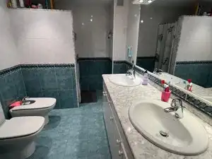 Bathroom of Flat for sale in Vic  with Heating, Storage room and Balcony