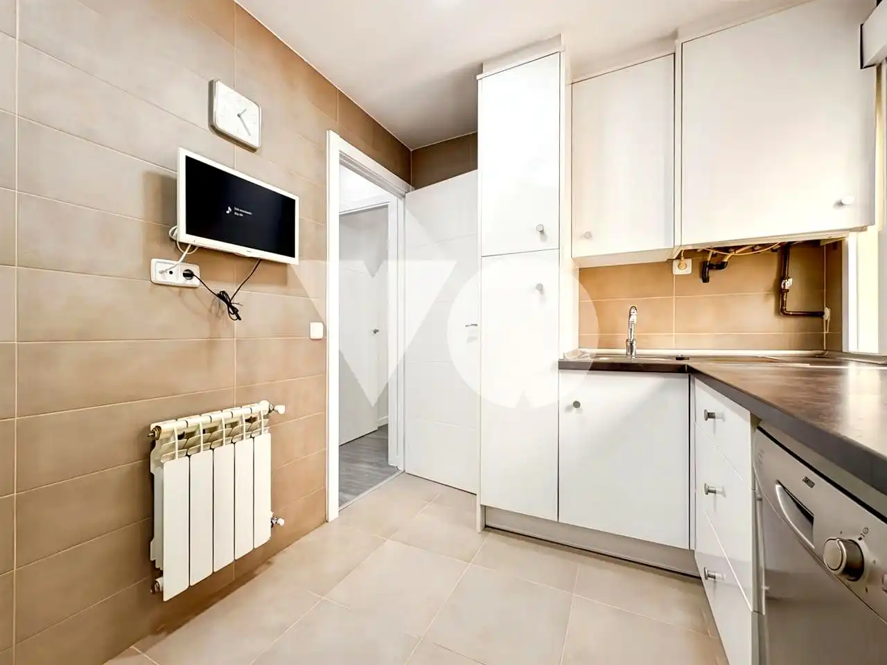 Kitchen of Ground floor for sale in Madrid  with Air Conditioner, Heating and Private garden