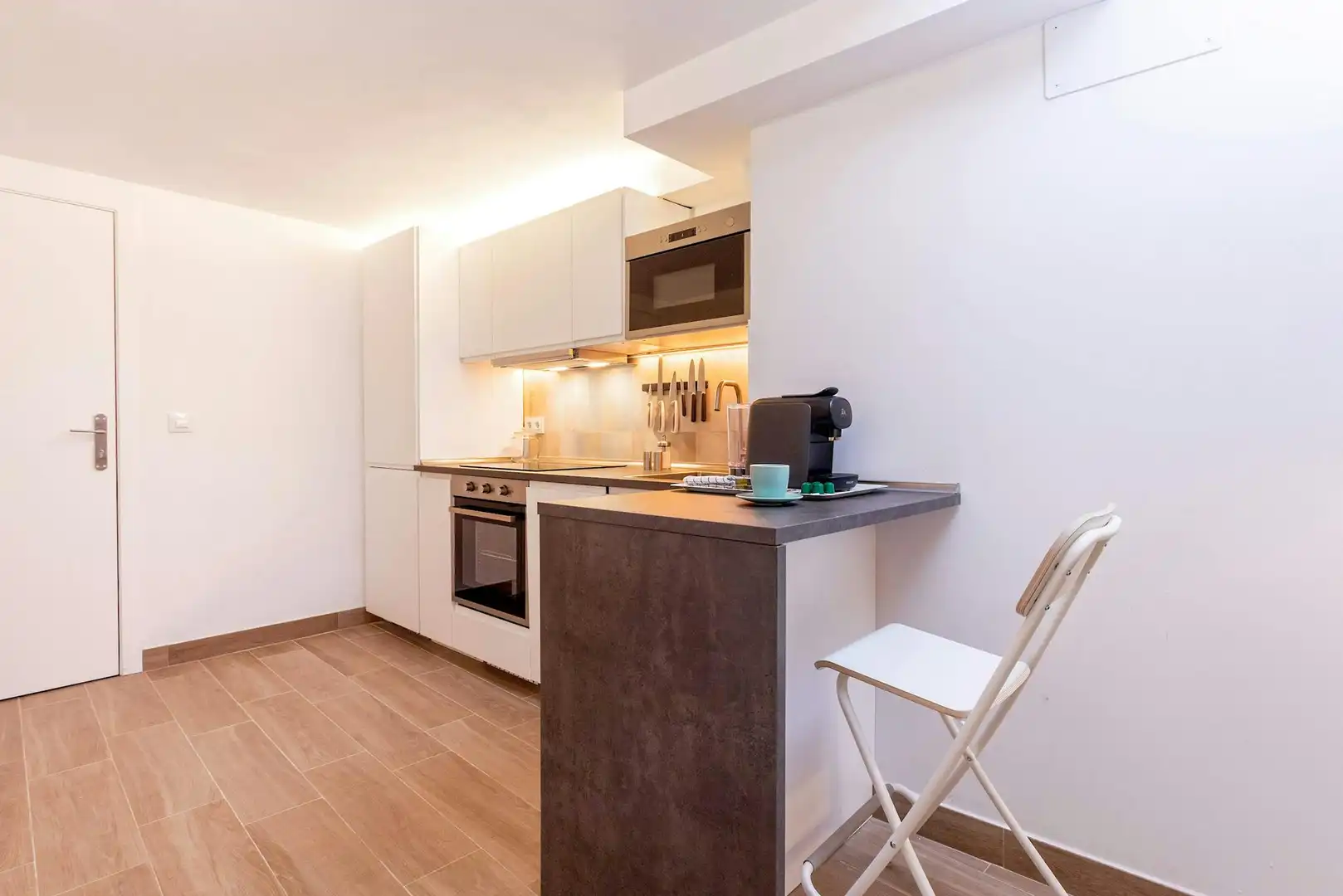 Cocina de Piso de alquiler en Sevilla con Aire acondicionado, Calefacción y Lavadora