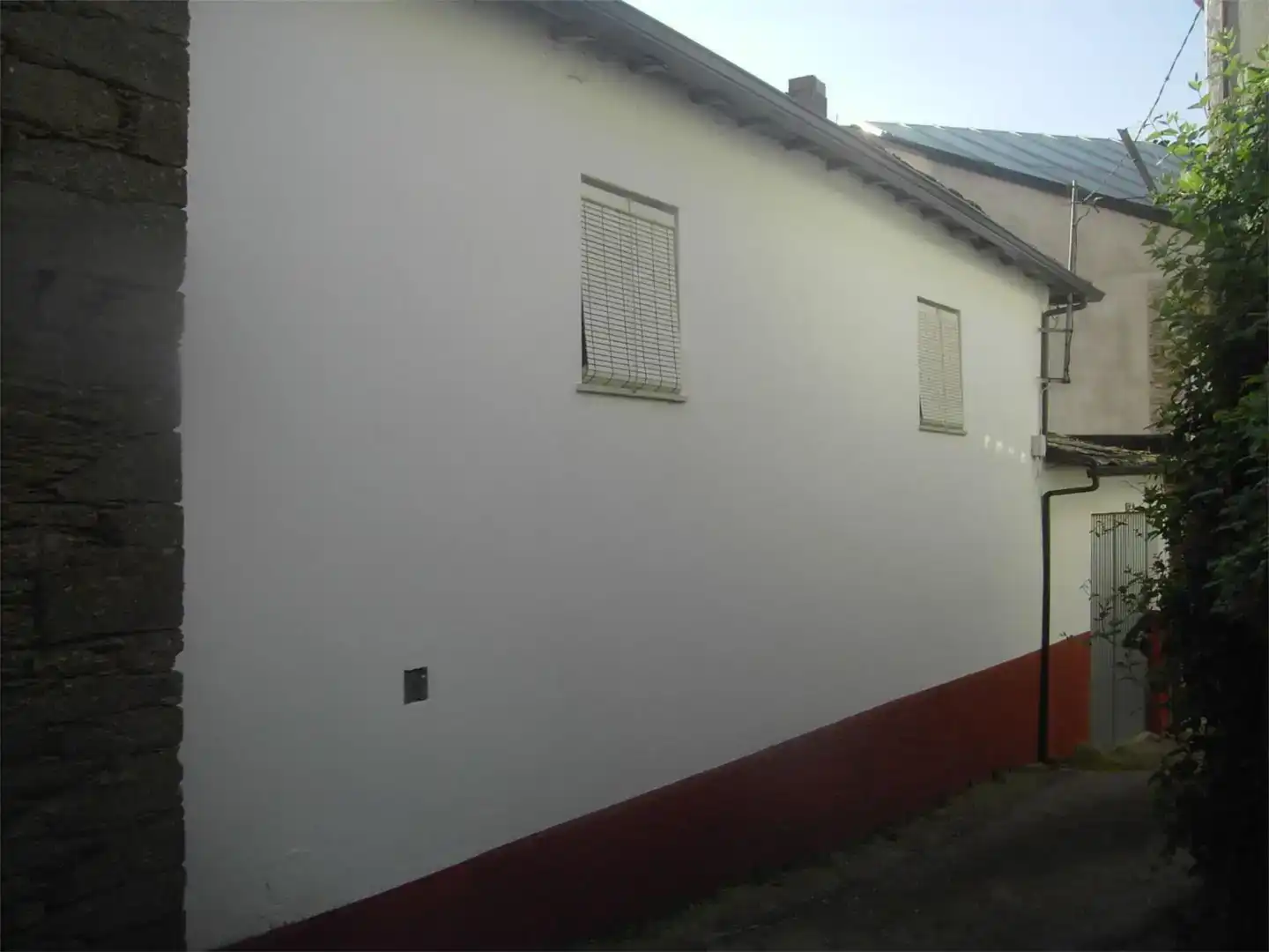 Vista exterior de Finca rústica en venda en Bóveda amb Balcó