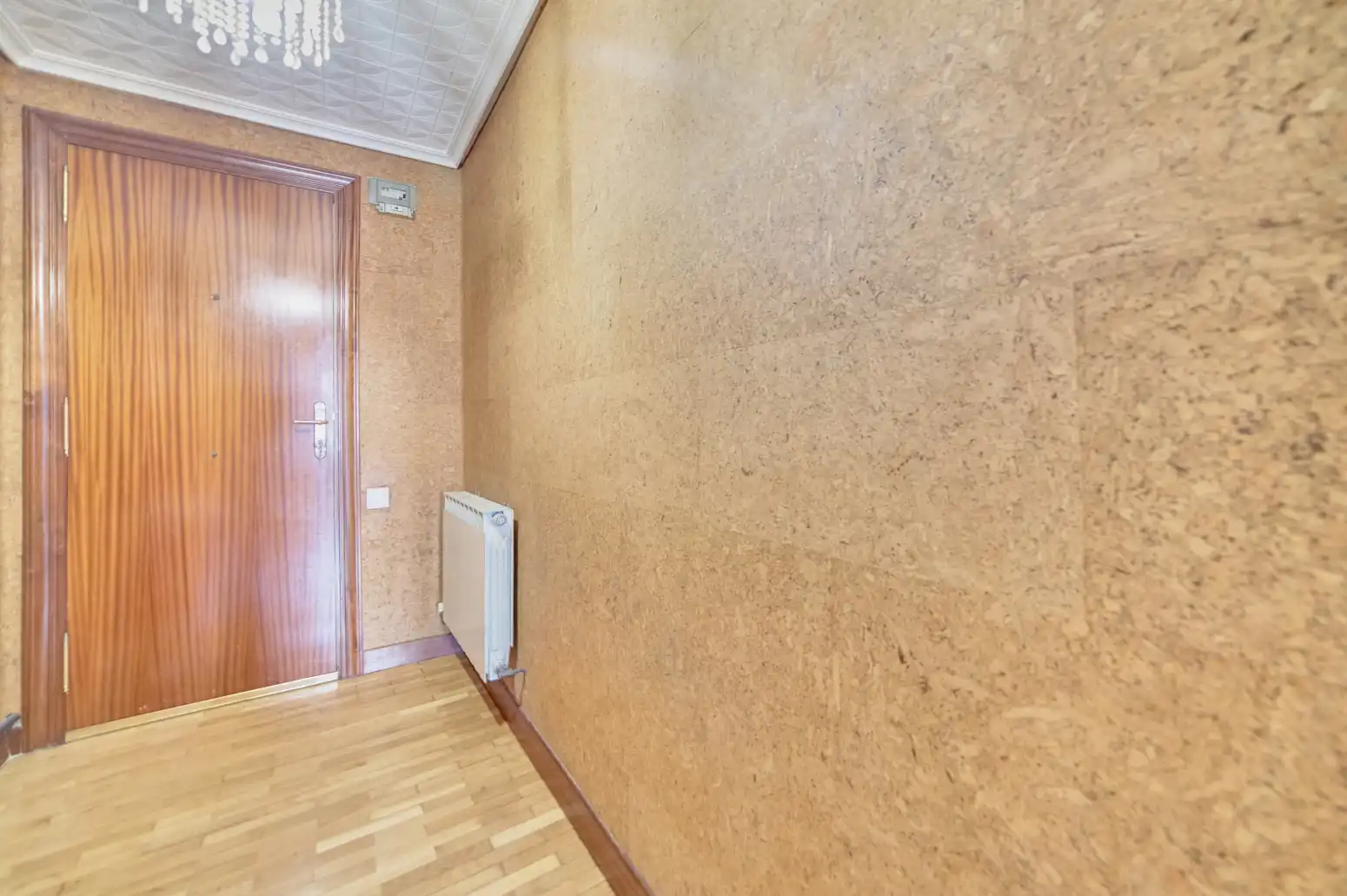 Piso en venta en Valle de Elorz / Elortzibar con Calefacción y Parquet
