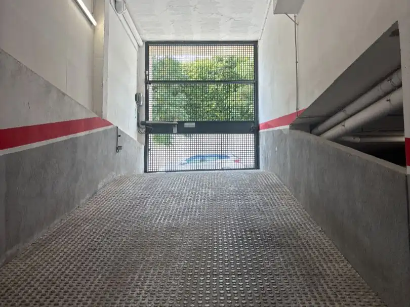 Aparcament de Garatge de lloguer en Sant Pere de Ribes