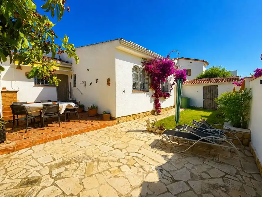 House with pool for sale in Miami Platja, imagen 6
