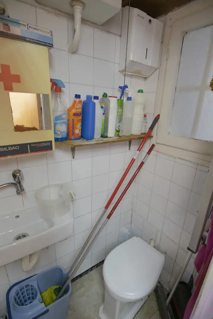 Bany de Local de lloguer en Barcelona