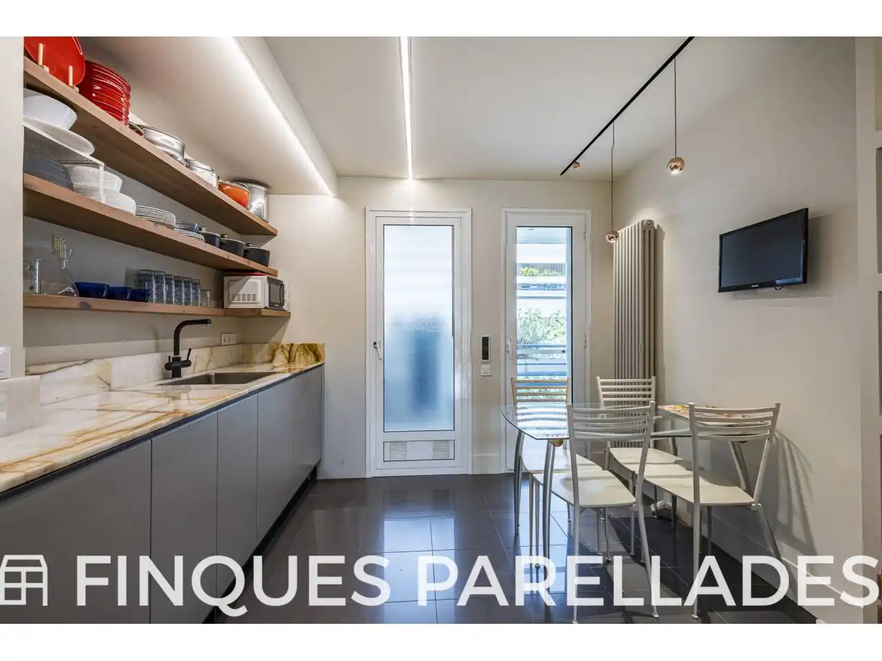 Kitchen of Flat for sale in Sitges  with Air Conditioner, Heating and Terrace
