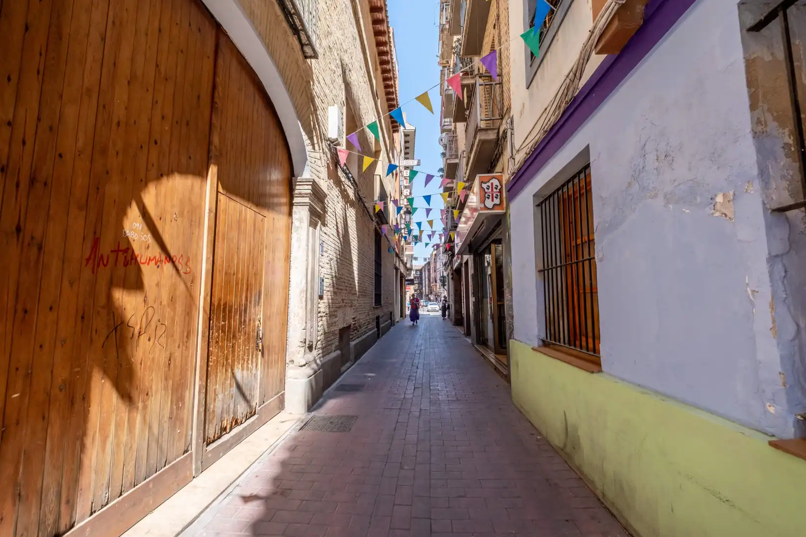 Vista exterior de Pis en venda en Zaragoza amb Calefacció i Parquet