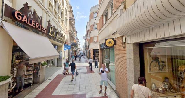 Local comercial en Alquiler en Calella