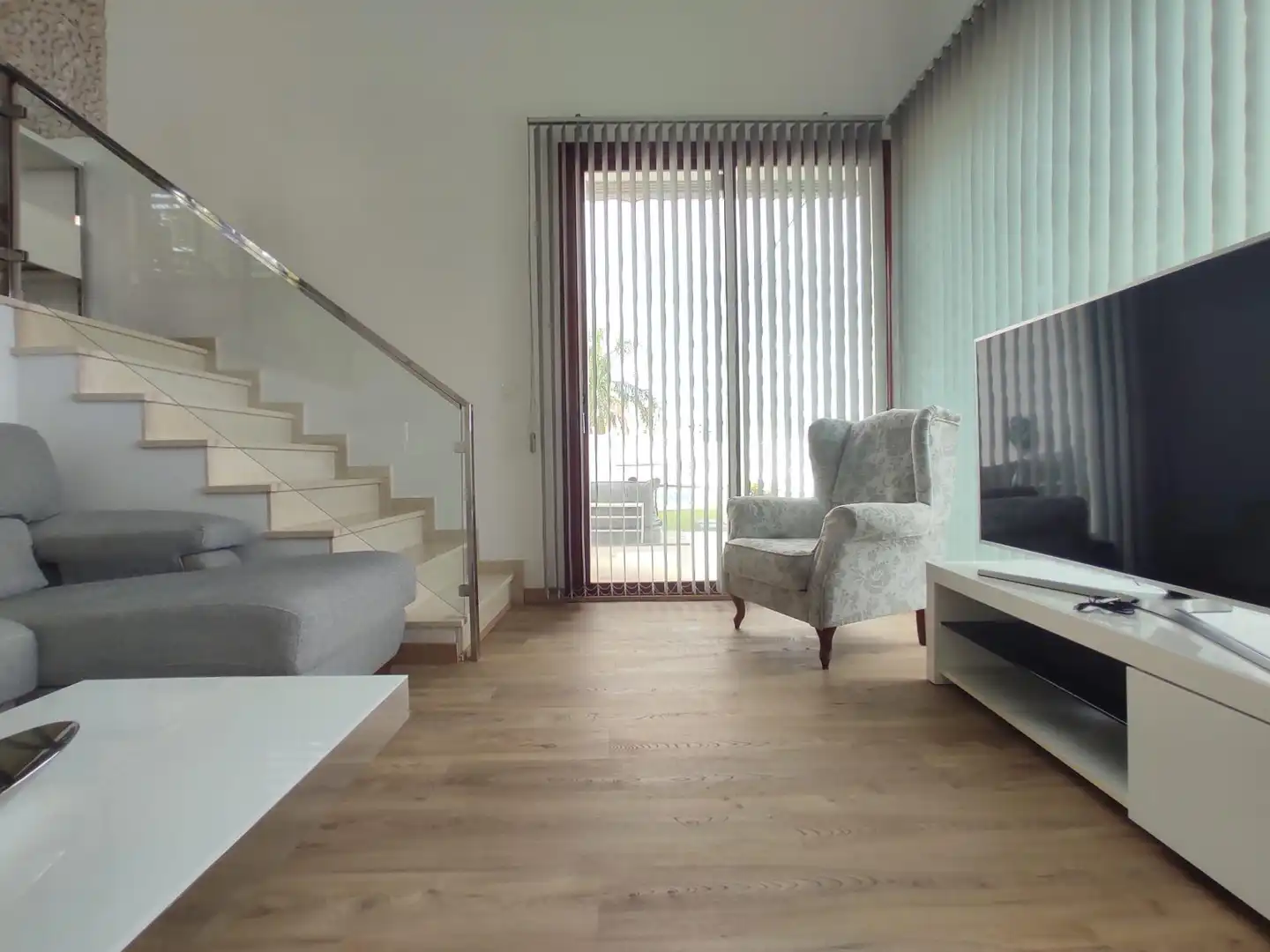 Sala de estar de Casa o chalet de alquiler en Montequinto con Aire acondicionado, Calefacción y Jardín privado