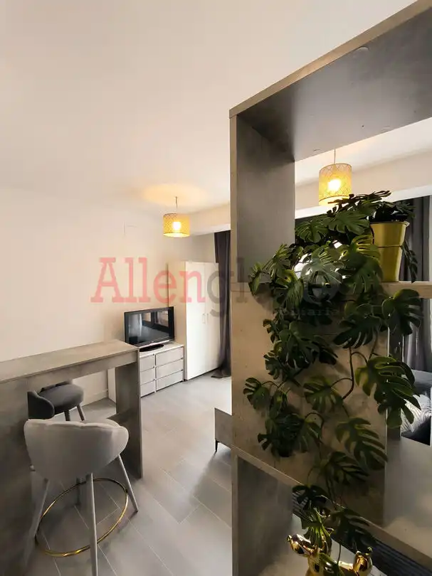 Wohnung zur Miete in Calle Jacinto Benavente, 4, Masip