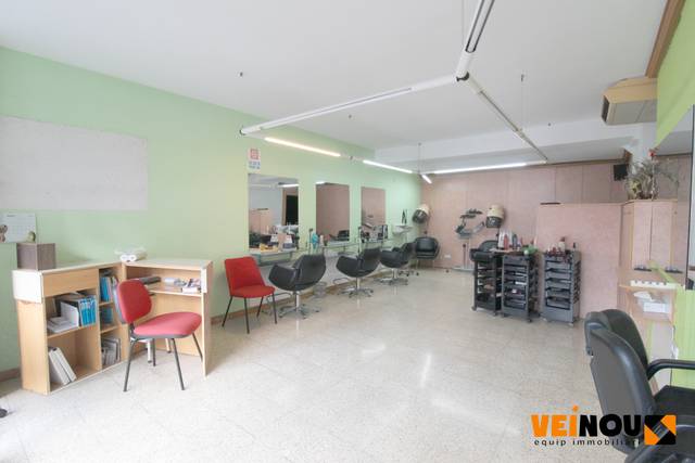Local comercial en Alquiler en Carrer de Sant Pere d'Abanto en Hostafrancs