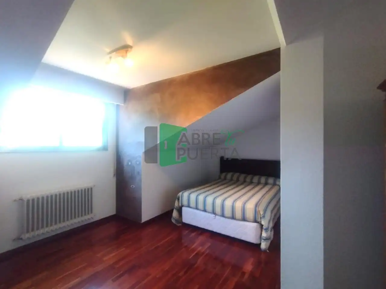 Bedroom of Duplexes for sale in Allariz  with Heating, Parquet flooring and Furnished
