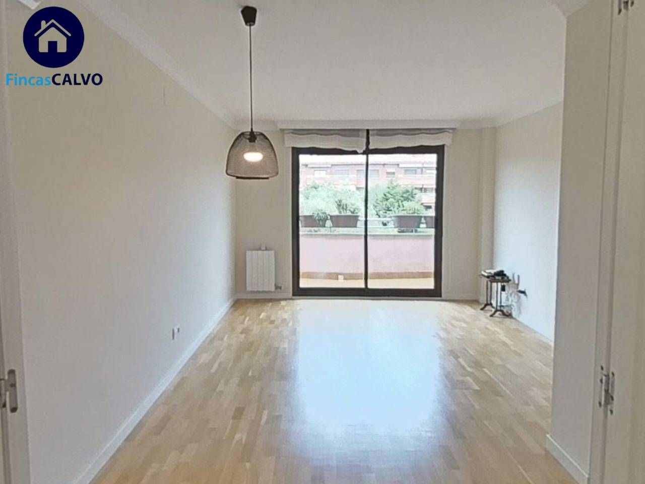 Sala d'estar de Àtic en venda en Sant Cugat del Vallès amb Aire condicionat, Calefacció i Parquet