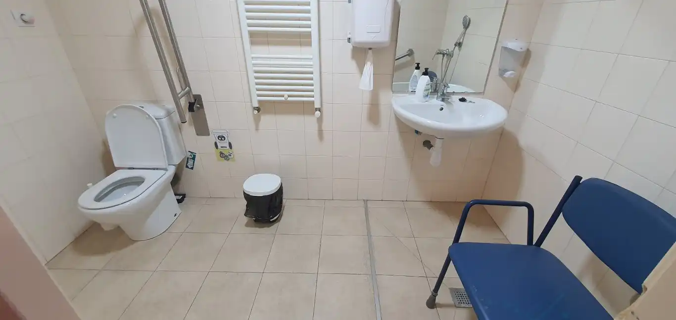 Business premises for sale in Plaça Font i Cussó, imagen 13