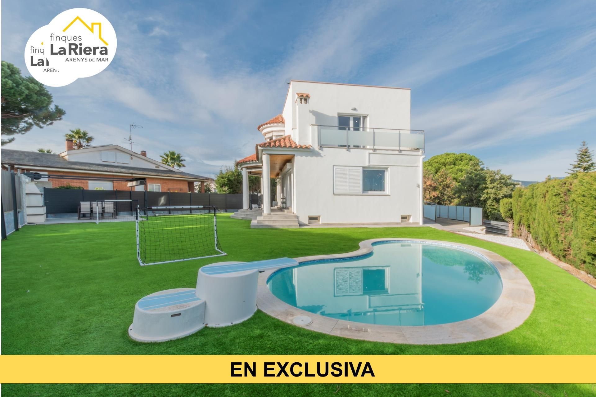 Garden of House or chalet for sale in Arenys de Mar  with Private garden, Parquet flooring and Swimming Pool