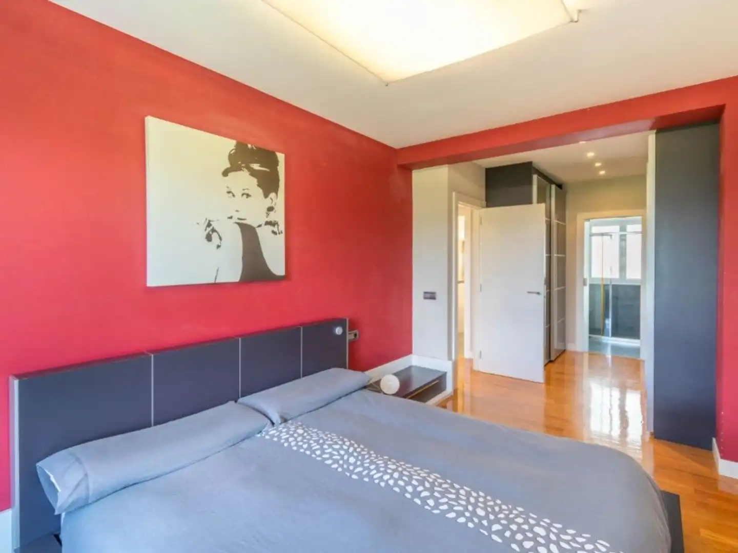 Habitación de Piso en venta en  Pamplona / Iruña con Calefacción