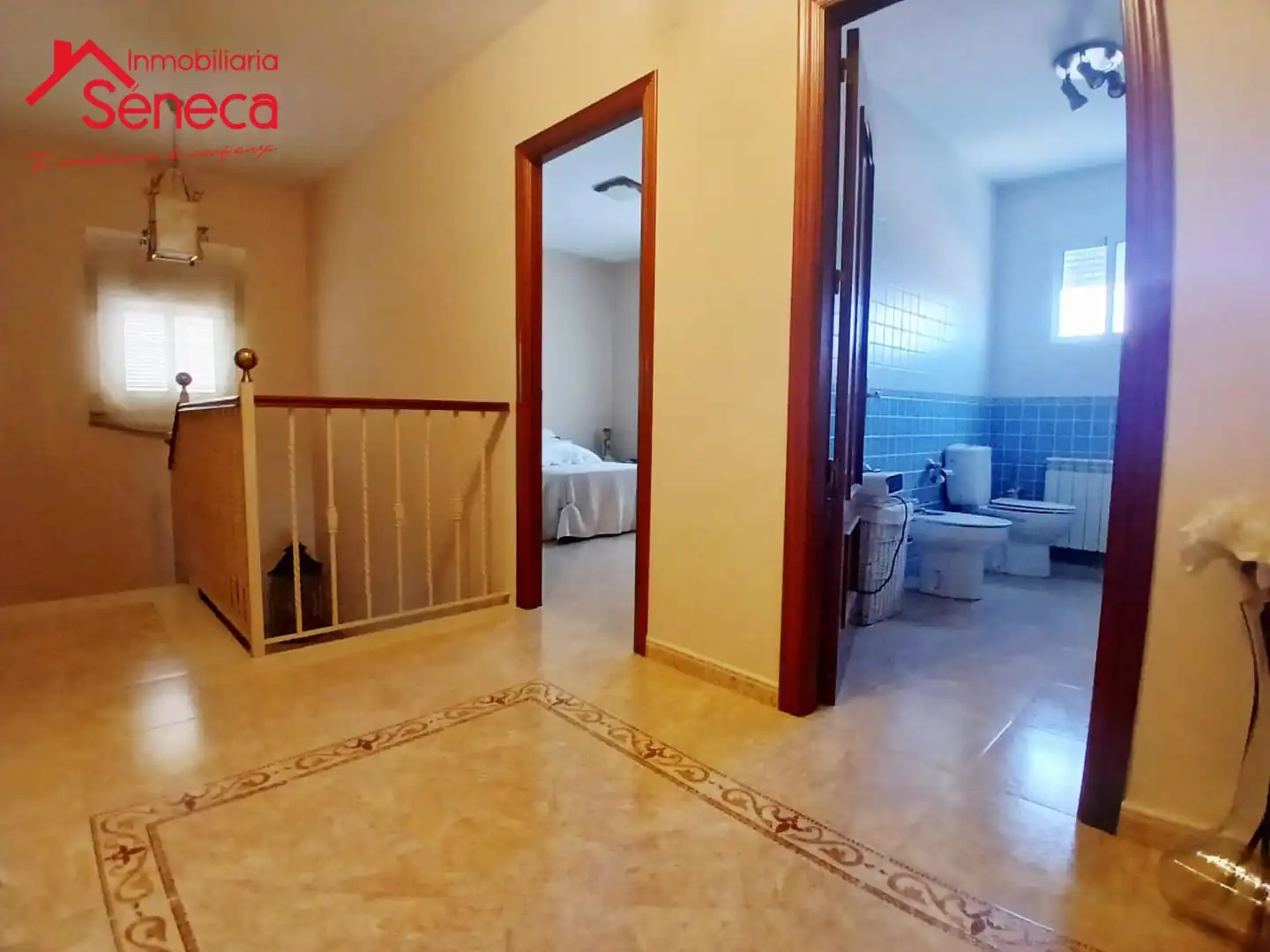 Houses for sale in Córdoba  with Air Conditioner, Heating and Swimming Pool