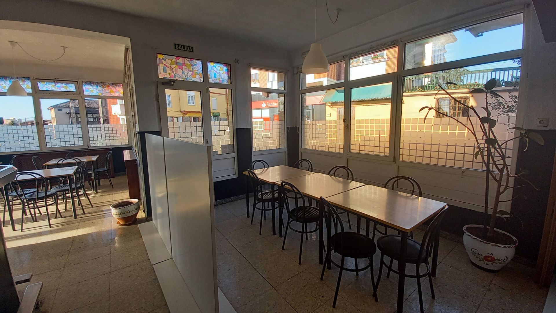 Local en venda en Marina de Cudeyo amb Calefacció, Terrassa i Moblat