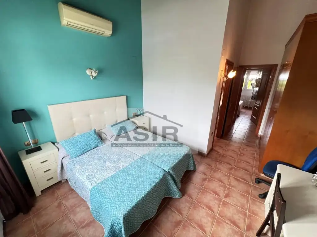 Habitación de Casa o chalet en venta en Alzira