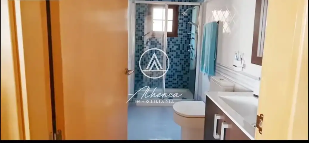Baño de Casa o chalet en venta en Roquetas de Mar con Aire acondicionado, Jardín privado y Terraza