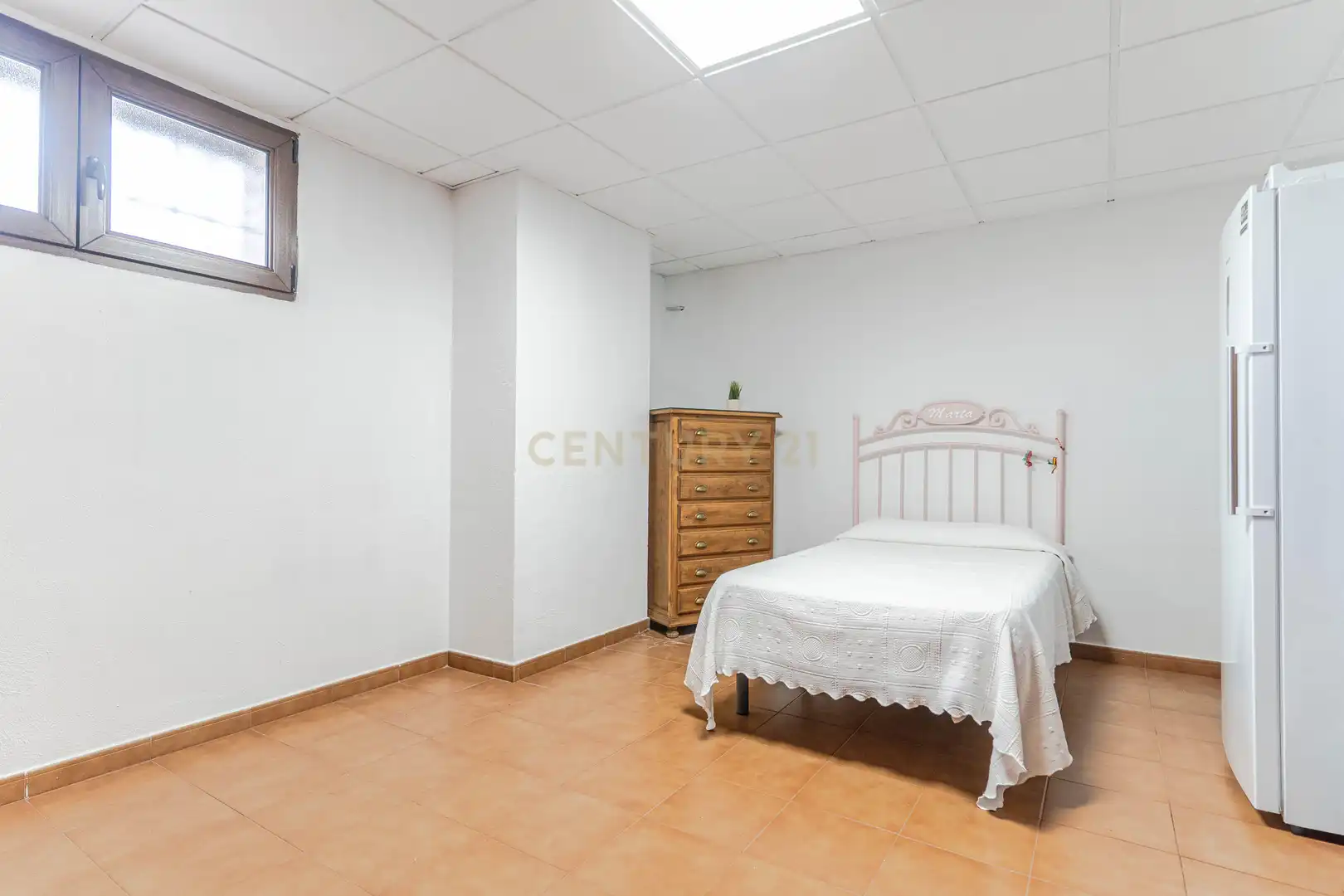 Habitación de Casa o chalet en venta en La Zubia con Aire acondicionado, Jardín privado y Trastero