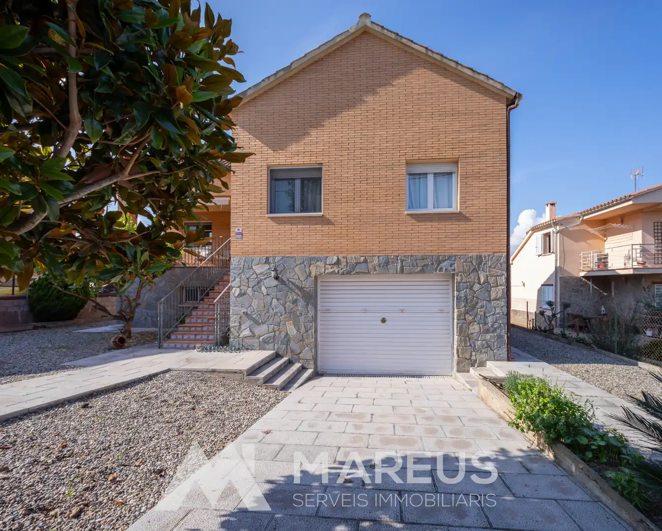 Exterior view of Houses for sale in Sant Esteve Sesrovires  with Heating, Private garden and Terrace
