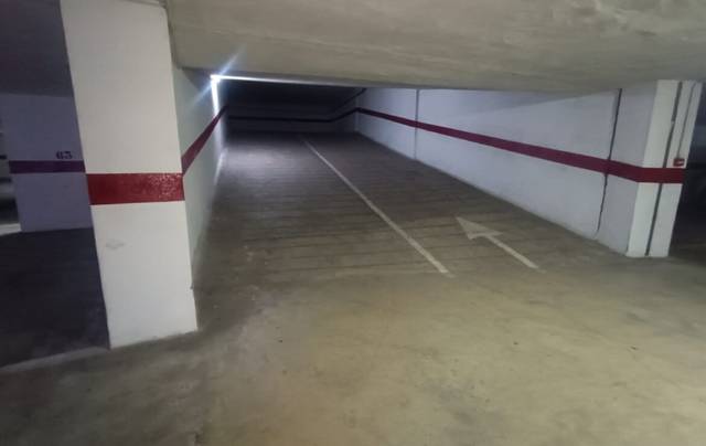 Garaje en Alquiler en Carrer de L'Historiador Viciana, 21 en Parque Ribalta - Plaza de Toros