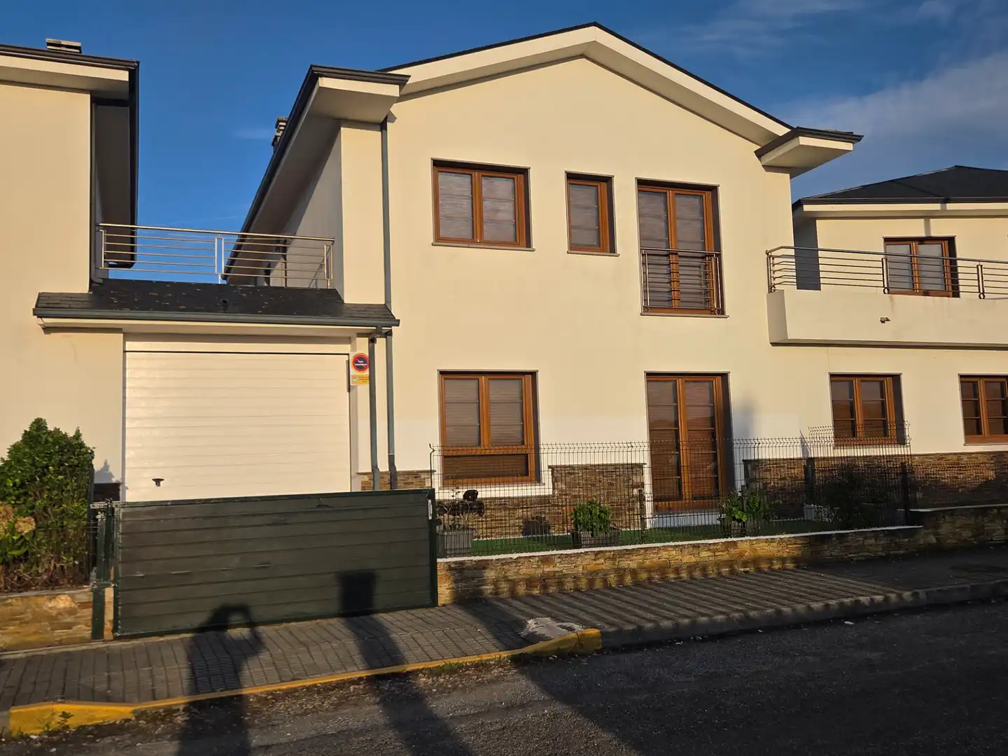 Casa adosada en venta en Avenida Casiano Moreno, 50, Barreiros