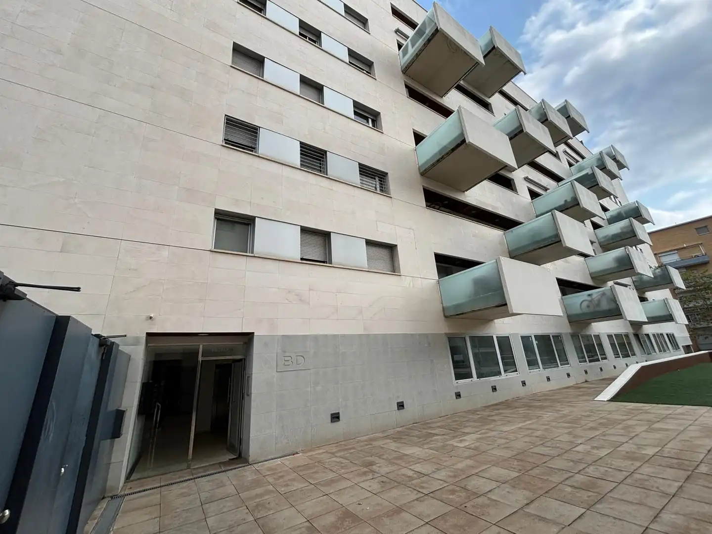 Pis en venda a Pj Angeleta Ferrer, Via Europa - Parc Central