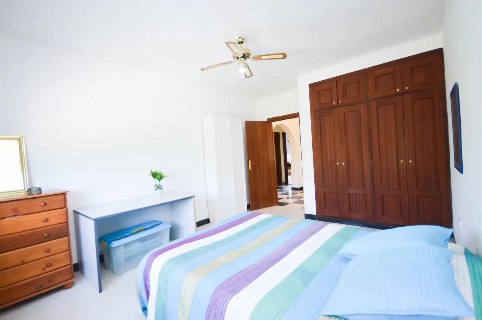 Dormitori de Finca rústica en venda en Pechina amb Aire condicionat, Jardí privat i Terrassa