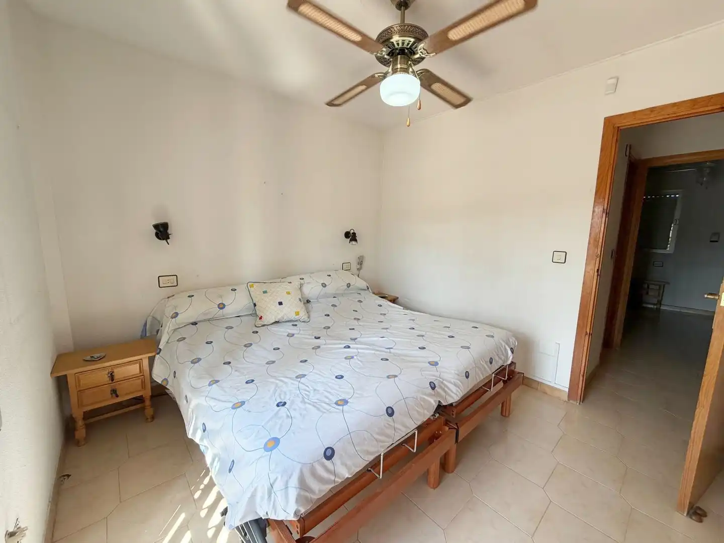 Dormitori de Casa o xalet en venda en Los Alcázares amb Aire condicionat, Terrassa i Moblat