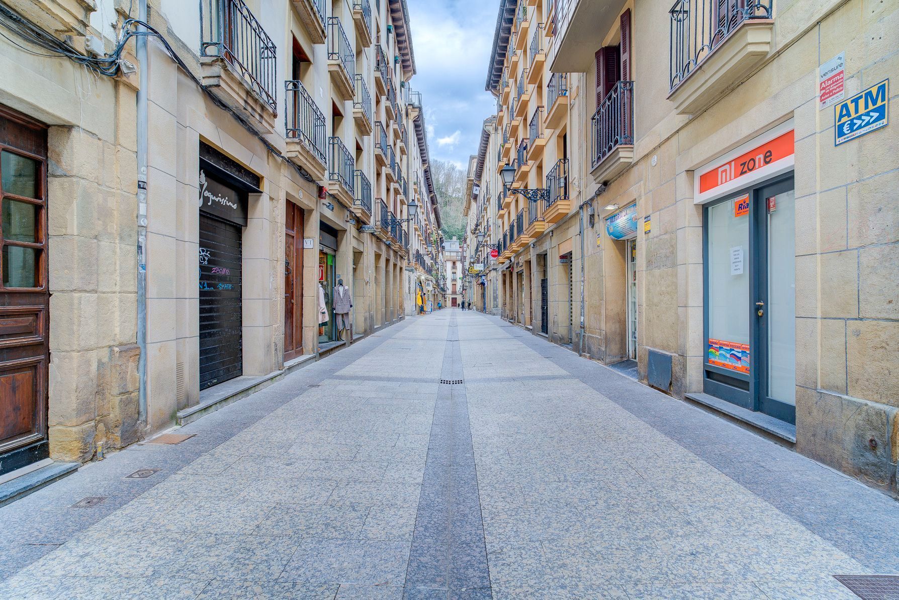 Exterior view of Premises for sale in Donostia - San Sebastián   with Air Conditioner and Furnished