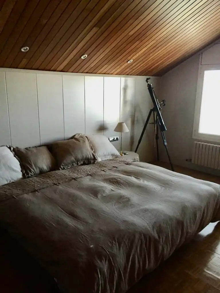 Habitación de Casa o chalet en venta en Cerdanyola del Vallès con Aire acondicionado, Calefacción y Jardín privado