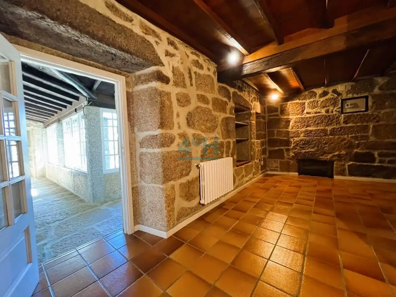 Country house zum Verkauf in San Cibrao das Viñas mit Heizung, Privatgarten und Terrasse
