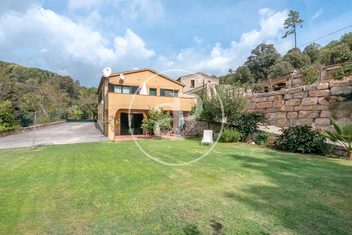Jardí de Finca rústica en venda en Sant Andreu de Llavaneres amb Calefacció, Jardí privat i Terrassa