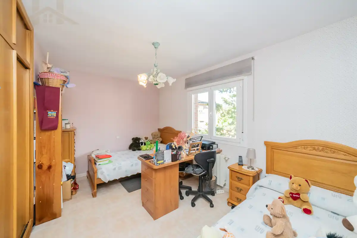 Dormitori de Casa o xalet en venda en Colmenarejo amb Aire condicionat, Calefacció i Jardí privat