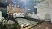 Jardí de Finca rústica en venda en Girona Capital amb Piscina
