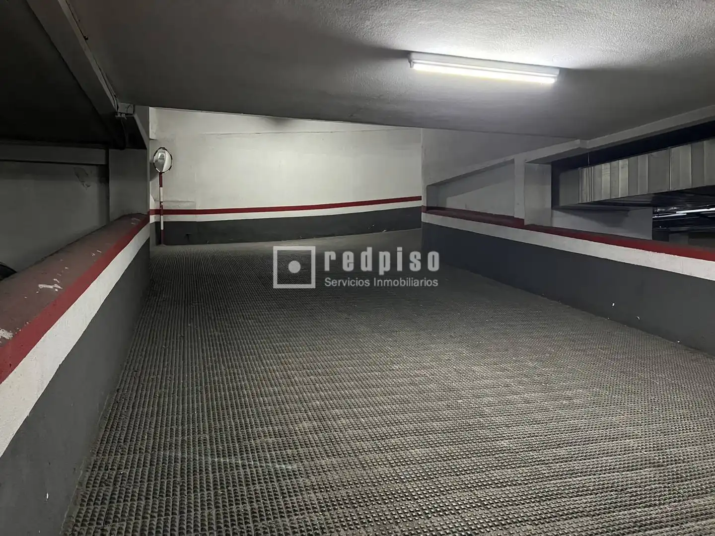 Garage for rent in de Núñez de Balboa, Castellana