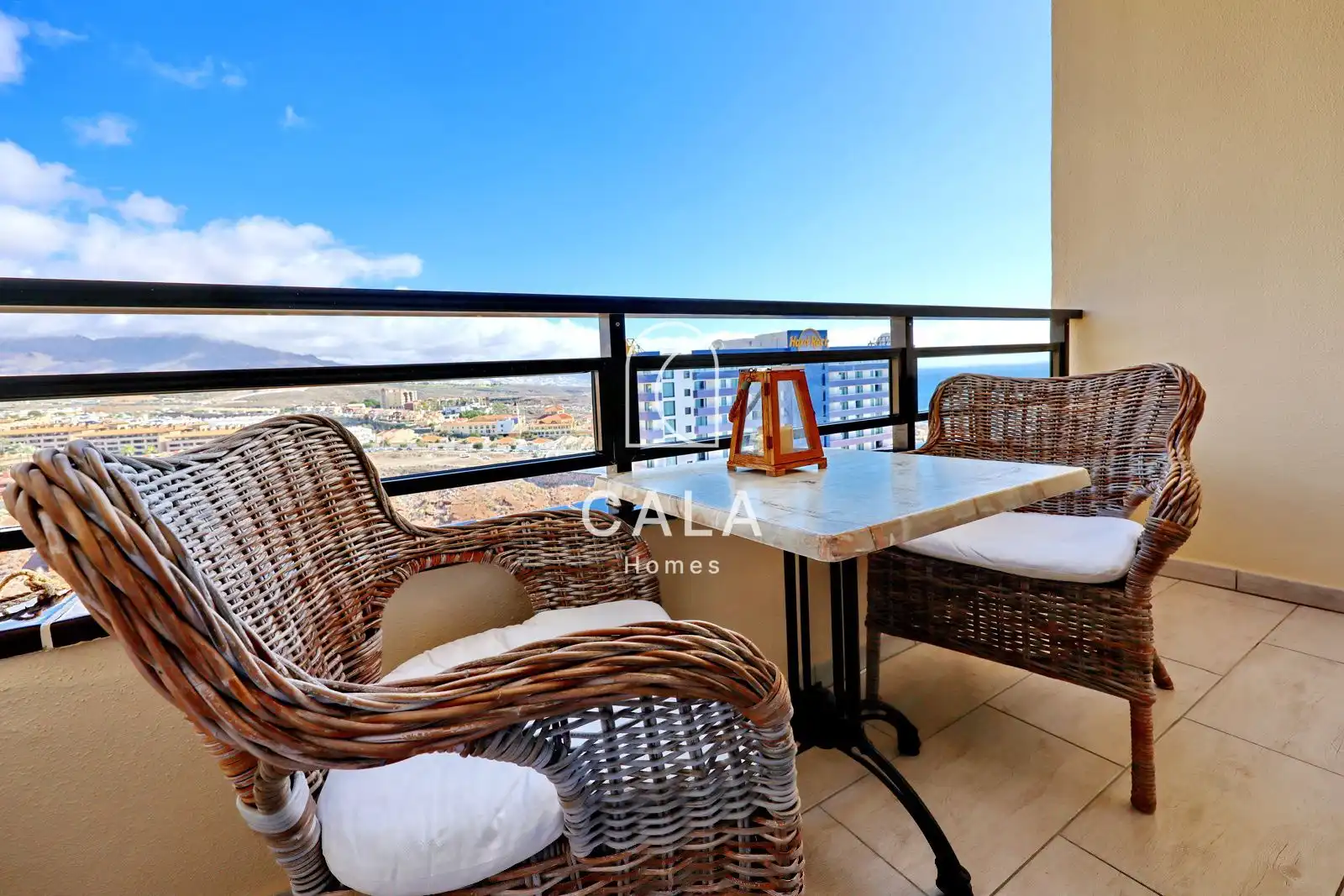 Apartamento con terraza en venta en Adeje, imagen 2