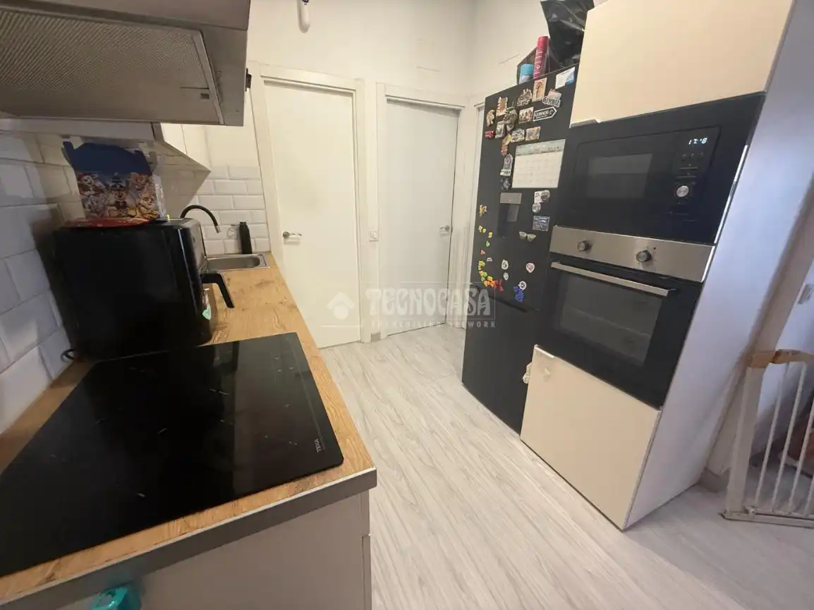 Küche von Wohnung zum Verkauf in Madrid