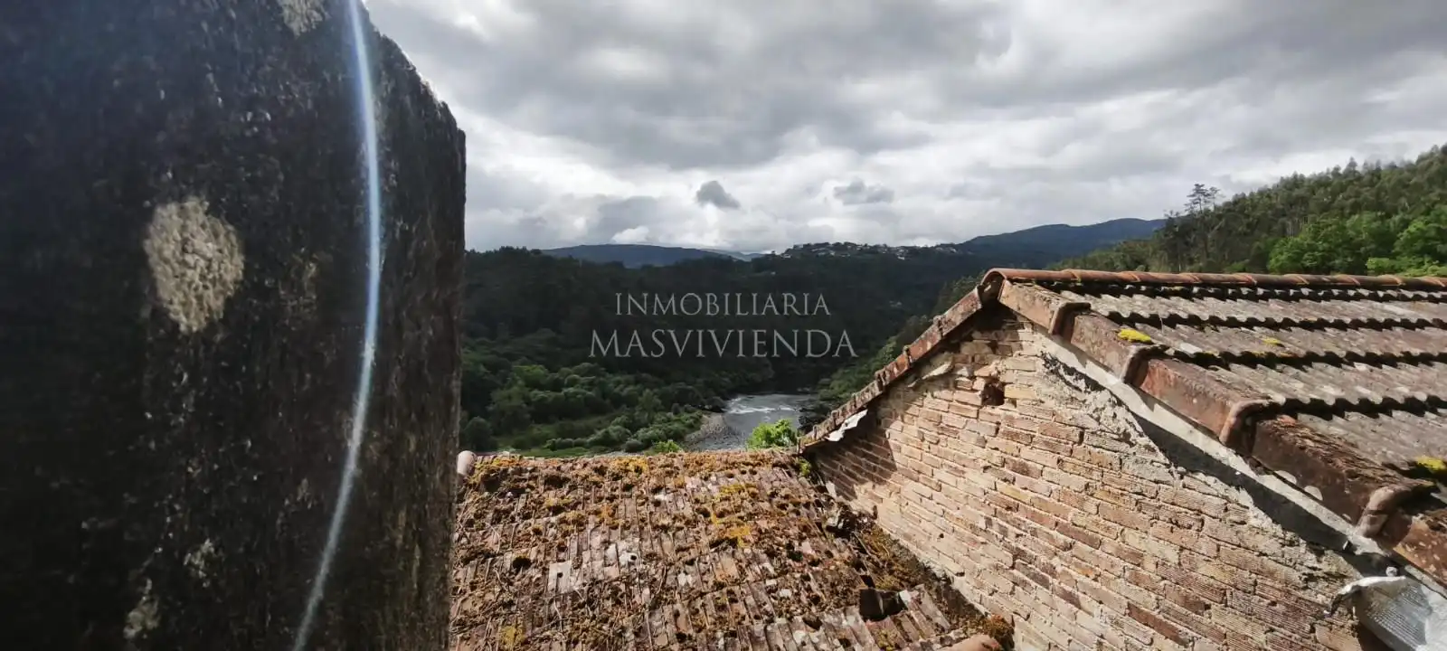 Vista exterior de Casa o xalet en venda en Padrenda amb Jardí privat