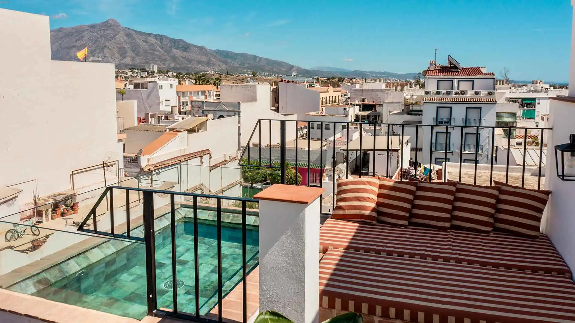 Adossat amb piscina en venda a San Pedro de Alcántara, imagen 3