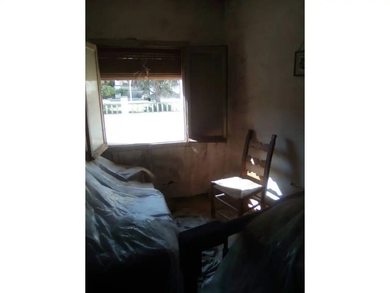 Dormitori de Casa o xalet en venda en Alcampell amb Jardí privat