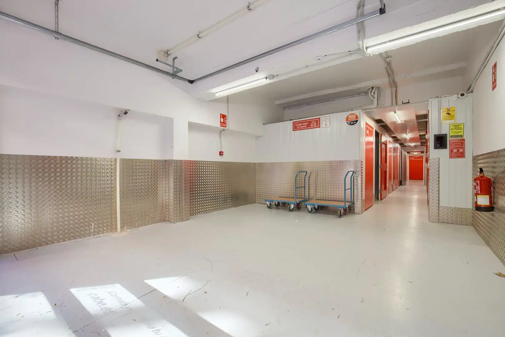 Storage room for rent in Madrid  with Alarm