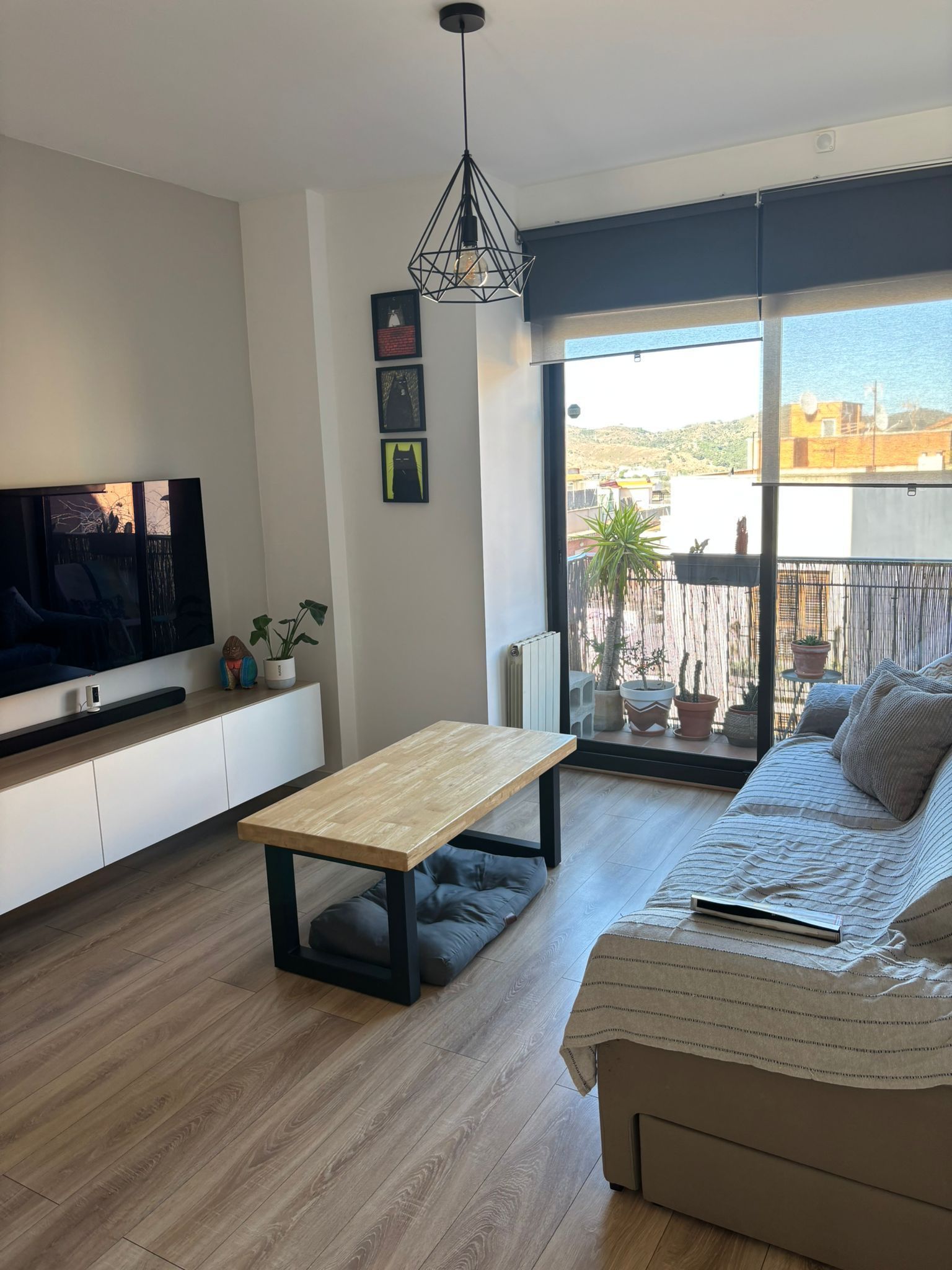 Wohnzimmer von Wohnung zum Verkauf in  Barcelona Capital mit Klimaanlage, Heizung und Terrasse