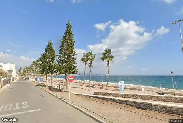 Vista exterior de Pis en venda en Roquetas de Mar