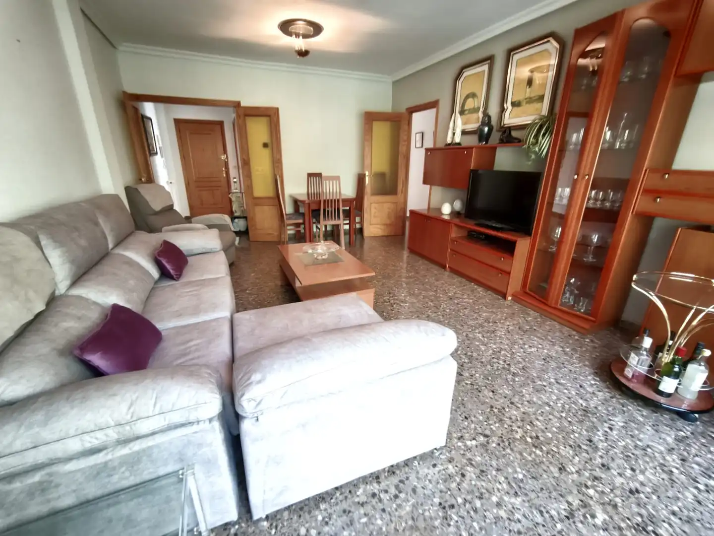 Sala d'estar de Pis en venda en Albacete amb Aire condicionat, Calefacció i Moblat