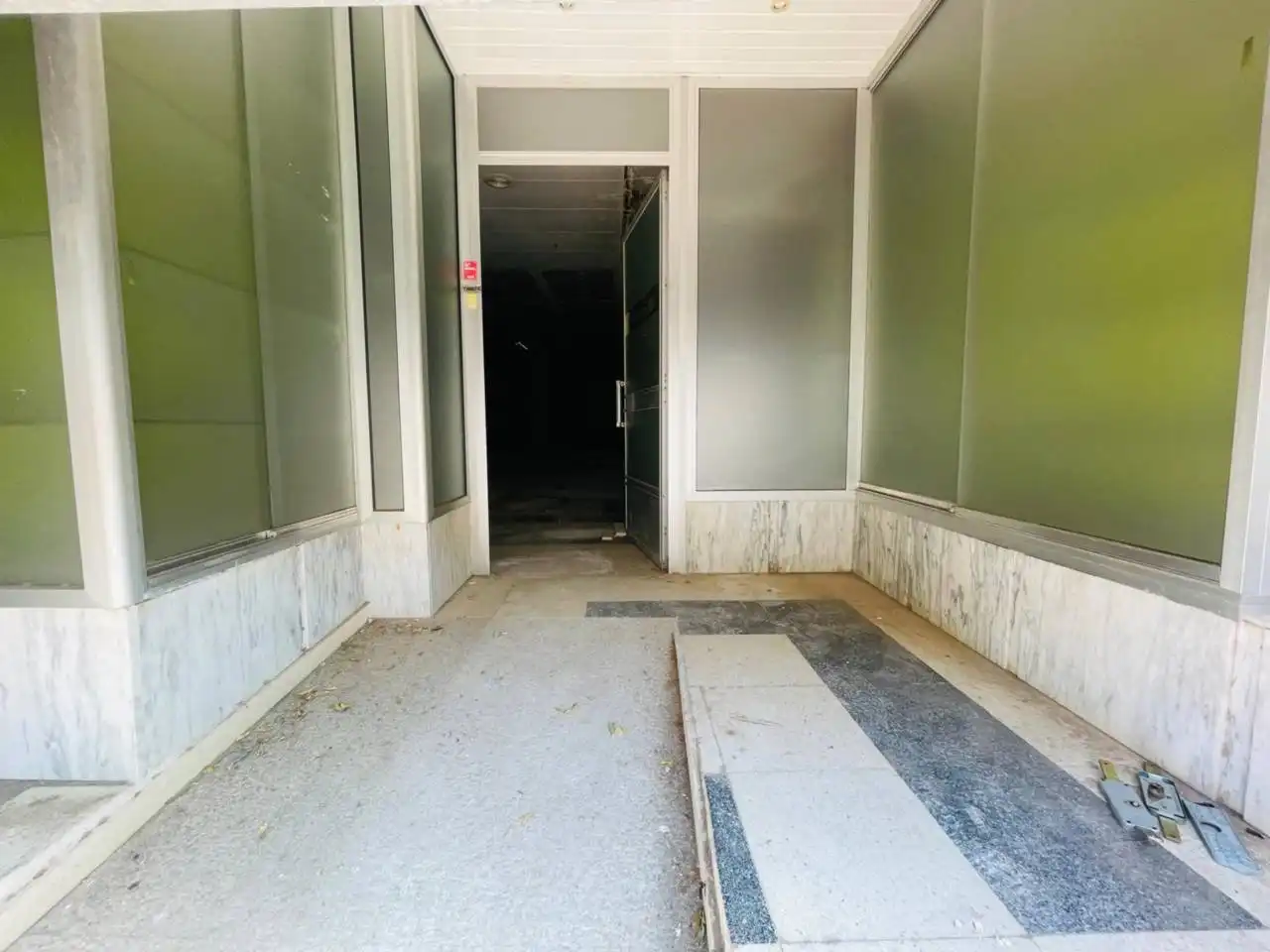 Business premises for sale in Calle Víctor Pérez, imagen 4