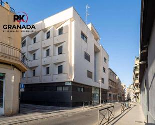 Exterior view of Apartment for sale in  Granada Capital